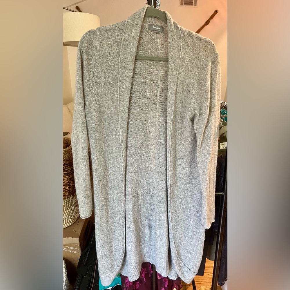 Ultra Soft Nieman Marcus Women's Cashmere Sweater